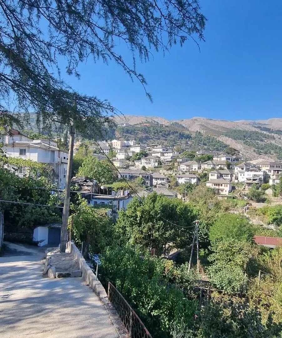 Magnolia'S Private Room Gjirokaster Albania